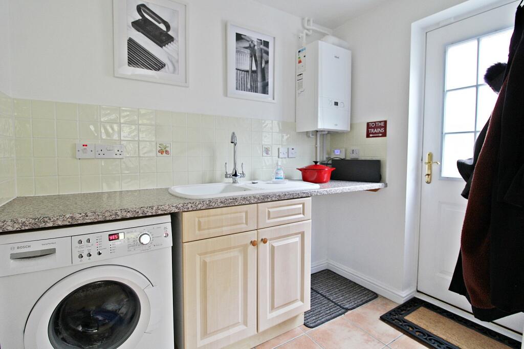 Additional property image - Maes Cefn Mabley, Llantrisant, Pontyclun, Rhondda Cynon Taff. CF72 8GA