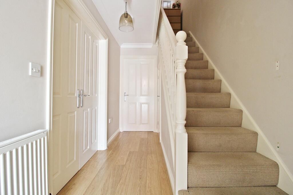 Additional property image - Nant-y-fron, Tonyrefail, Porth, Rhondda Cynon Taff. CF39 8HZ