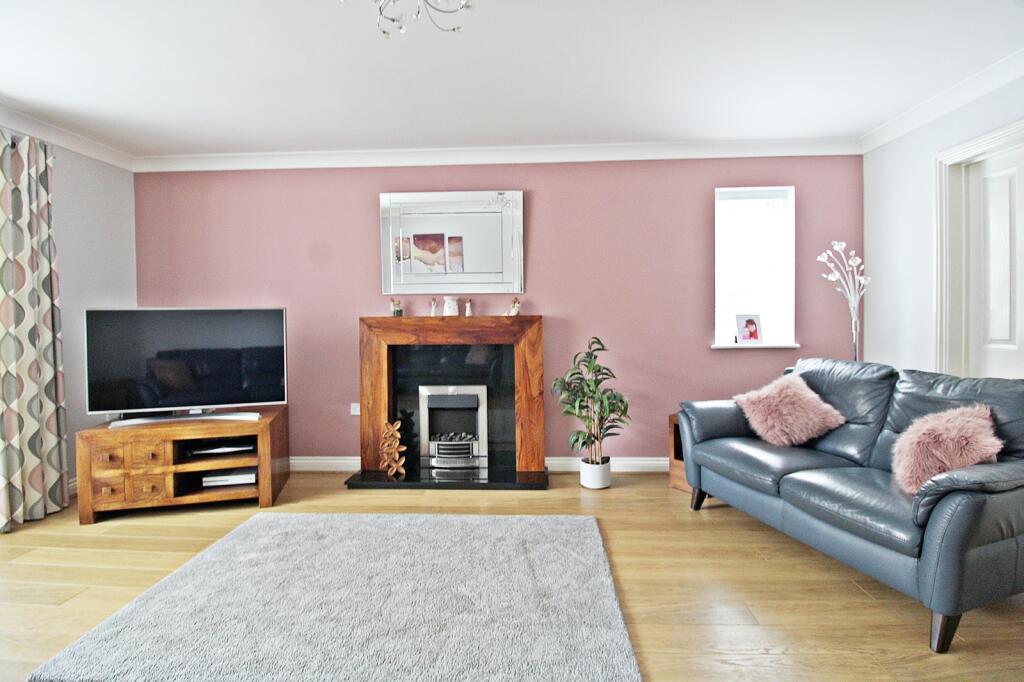Additional property image - Nant-y-fron, Tonyrefail, Porth, Rhondda Cynon Taff. CF39 8HZ
