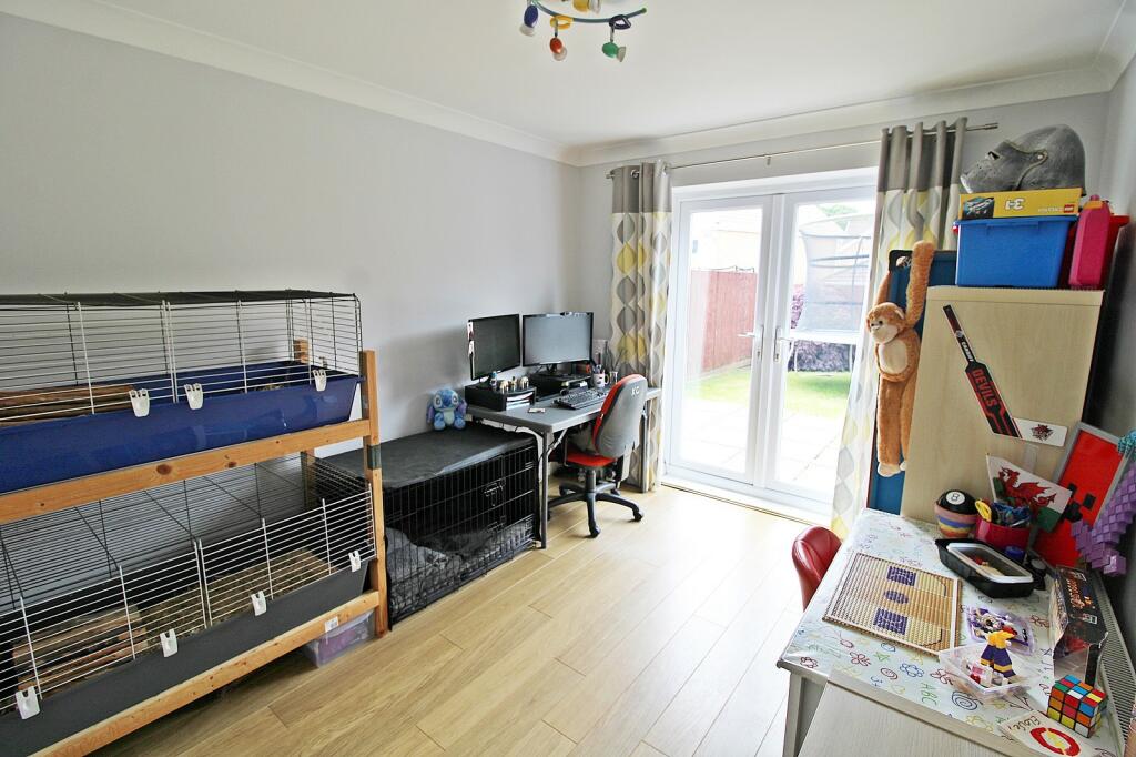 Additional property image - Nant-y-fron, Tonyrefail, Porth, Rhondda Cynon Taff. CF39 8HZ