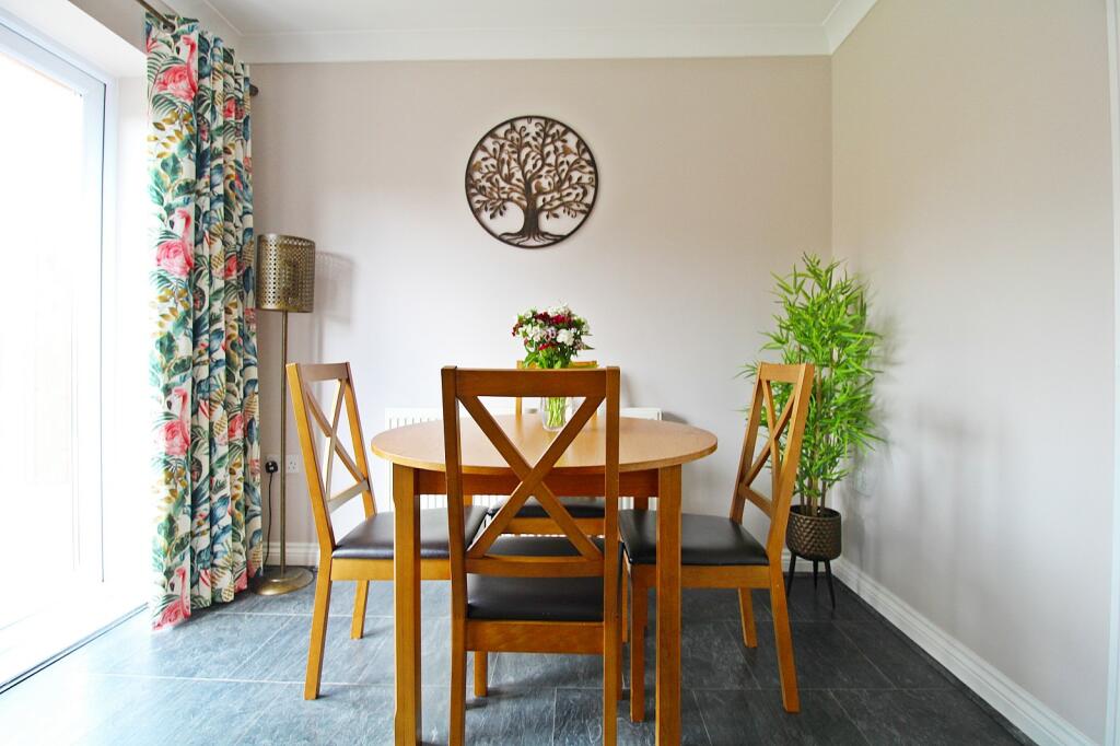 Additional property image - Nant-y-fron, Tonyrefail, Porth, Rhondda Cynon Taff. CF39 8HZ