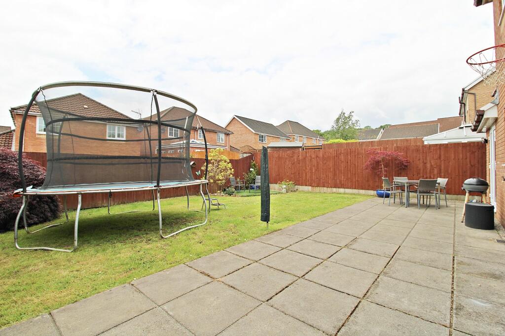 Additional property image - Nant-y-fron, Tonyrefail, Porth, Rhondda Cynon Taff. CF39 8HZ