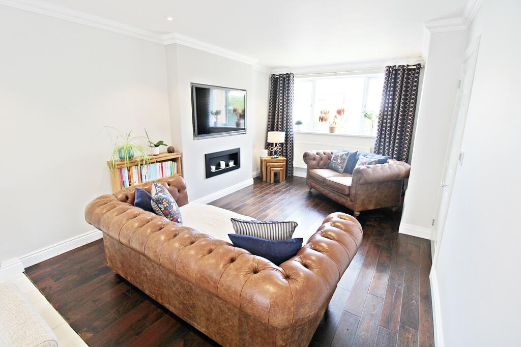 Additional property image - Maes-y-rhedyn, Talbot Green, Pontyclun, Rhondda, Cynon, Taff. CF72 8AN