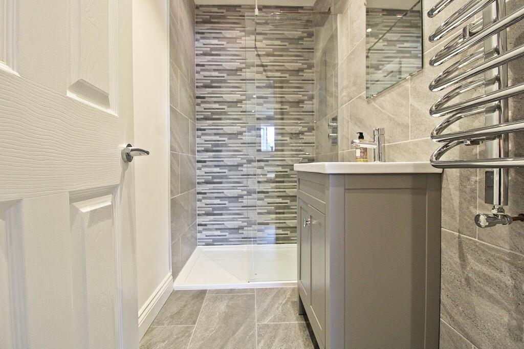 Additional property image - Maes-y-rhedyn, Talbot Green, Pontyclun, Rhondda, Cynon, Taff. CF72 8AN