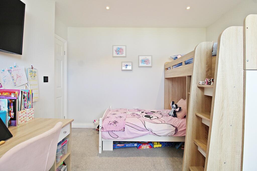 Additional property image - Maes-y-rhedyn, Talbot Green, Pontyclun, Rhondda, Cynon, Taff. CF72 8AN