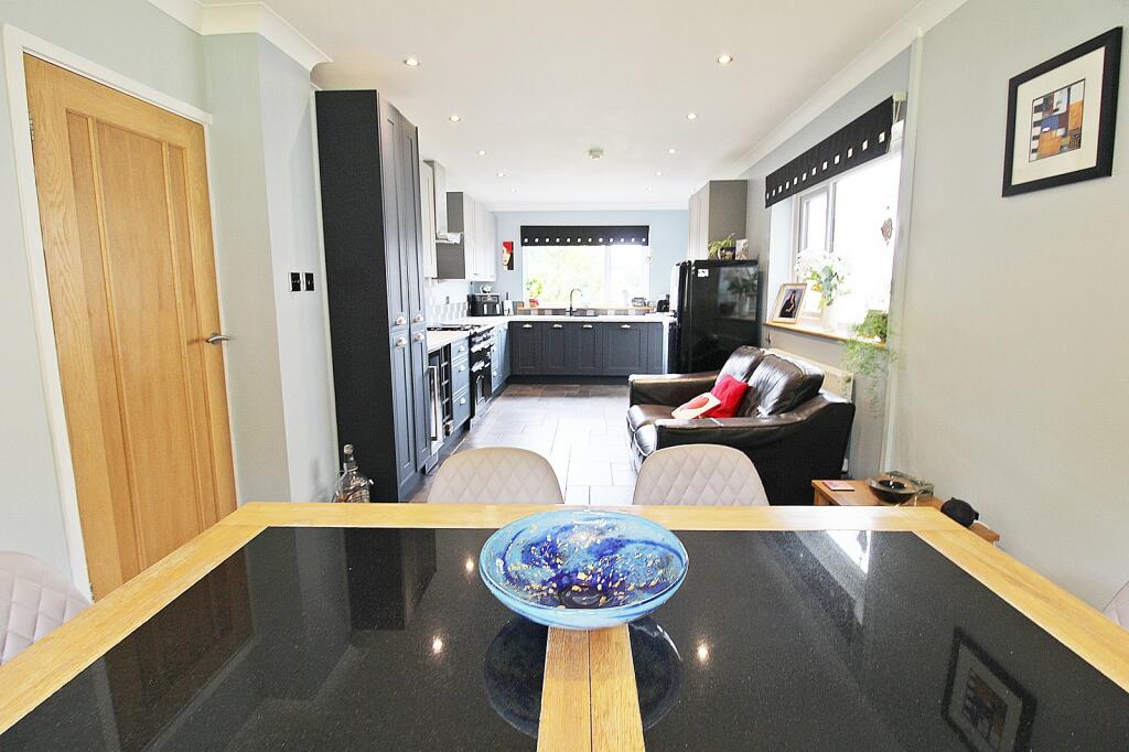 Additional property image - Elms Park, Miskin, Pontyclun, Rhondda Cynon Taff. CF72 8PU
