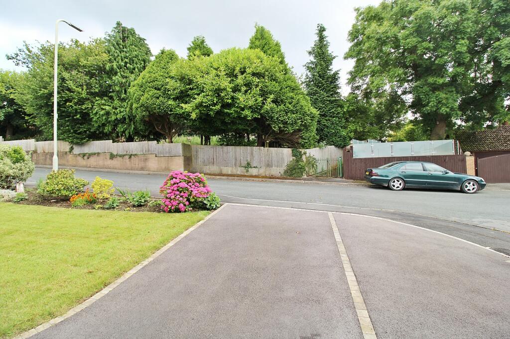 Additional property image - Elms Park, Miskin, Pontyclun, Rhondda Cynon Taff. CF72 8PU