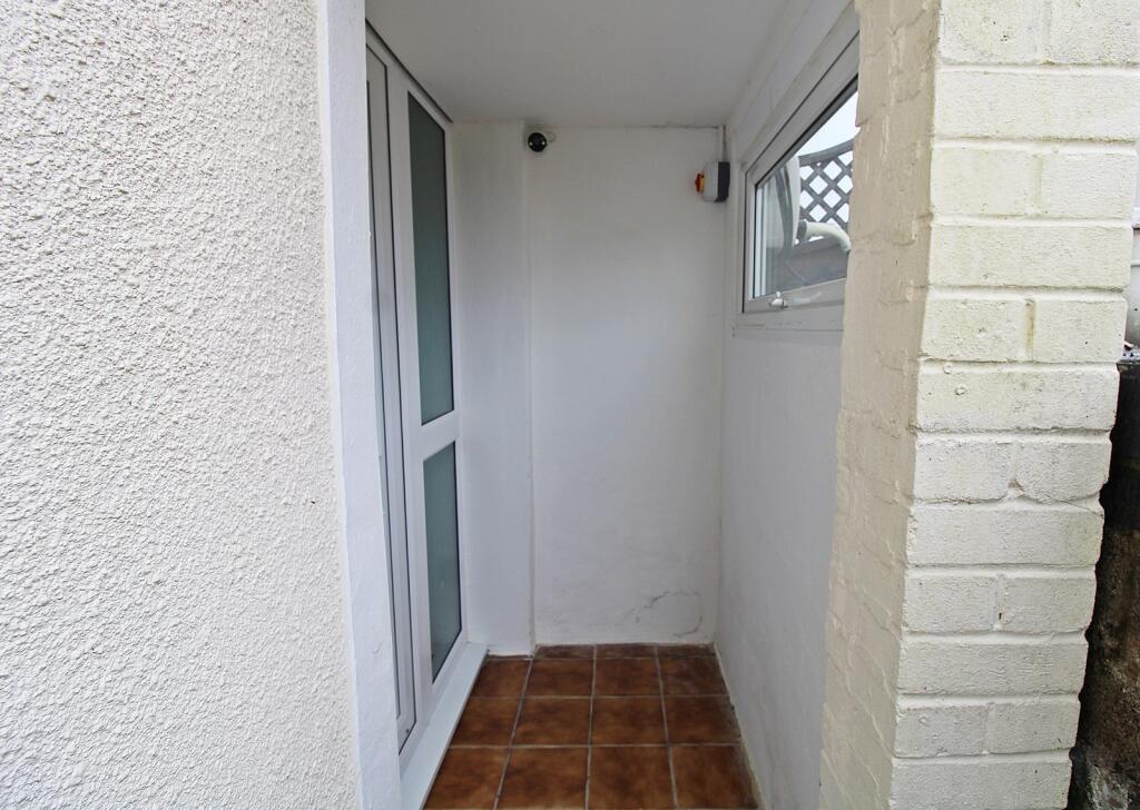 Additional property image - Heol Y Coed, Pontyclun, Rhondda Cynon Taff. CF72 9AS