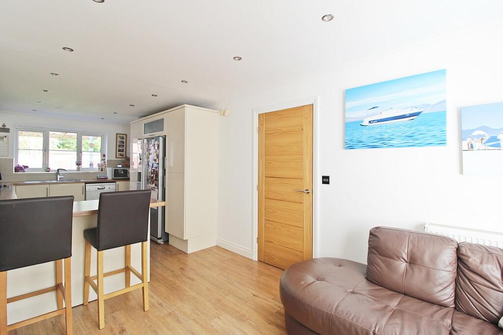 Additional property image - Powell Drive, Llanharan, Pontyclun, Rhondda Cynon Taff. CF72 9UU