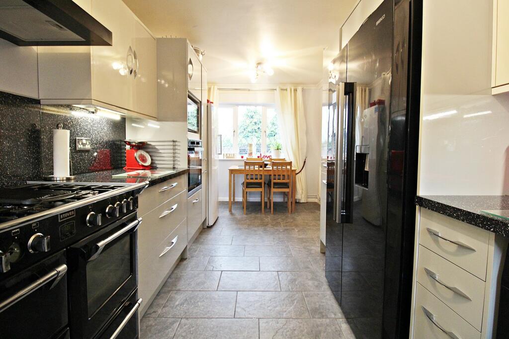Additional property image - Chandlers Reach, Llantwit Fardre, Pontypridd, Rhondda Cynon Taff. CF38 2NJ
