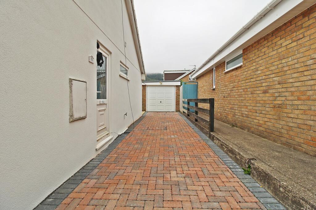 Additional property image - Rhiw'r Ddar, Taffs Well, Cardiff. CF15 7PB