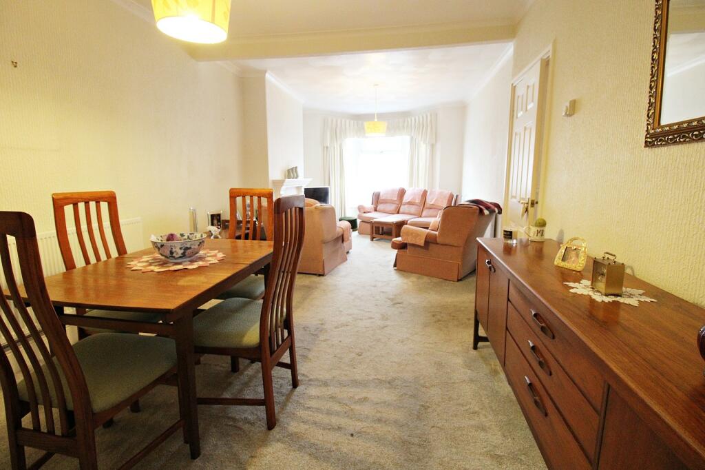 Additional property image - Cerdin Avenue, Pontyclun, Rhondda Cynon Taff. CF72 9ER