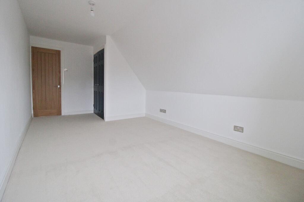Additional property image - Hafod Wen, Tonyrefail, Porth, Rhondda Cynon Taff. CF39 8LB