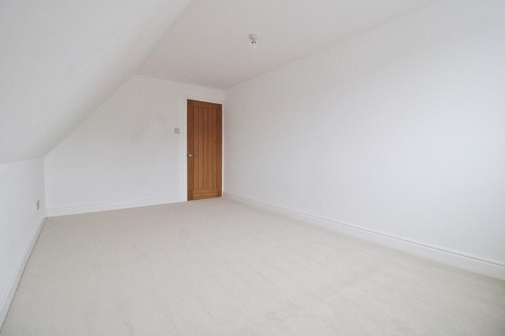 Additional property image - Hafod Wen, Tonyrefail, Porth, Rhondda Cynon Taff. CF39 8LB