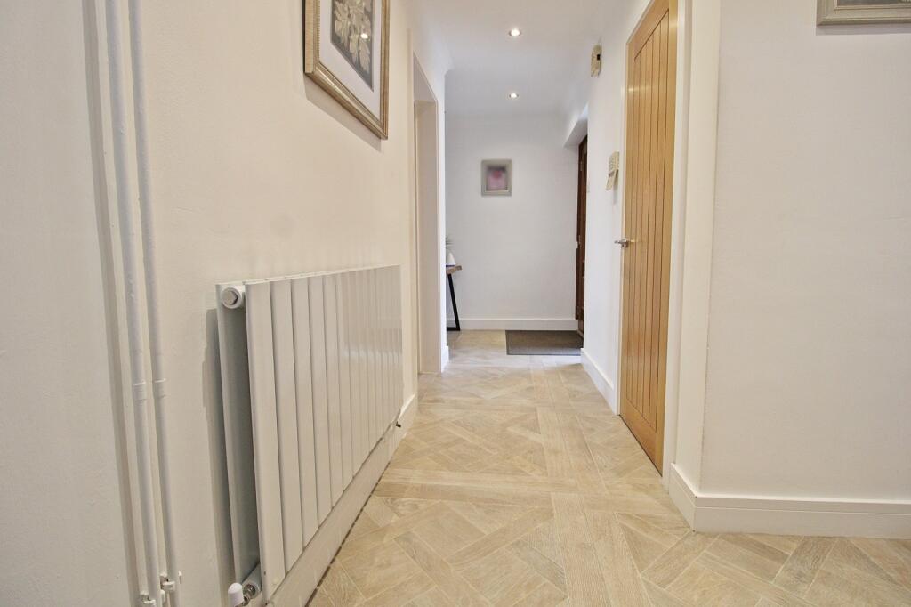Additional property image - Tylcha Ganol, Tonyrefail, Porth, Rhondda Cynon Taff. CF39 8BY
