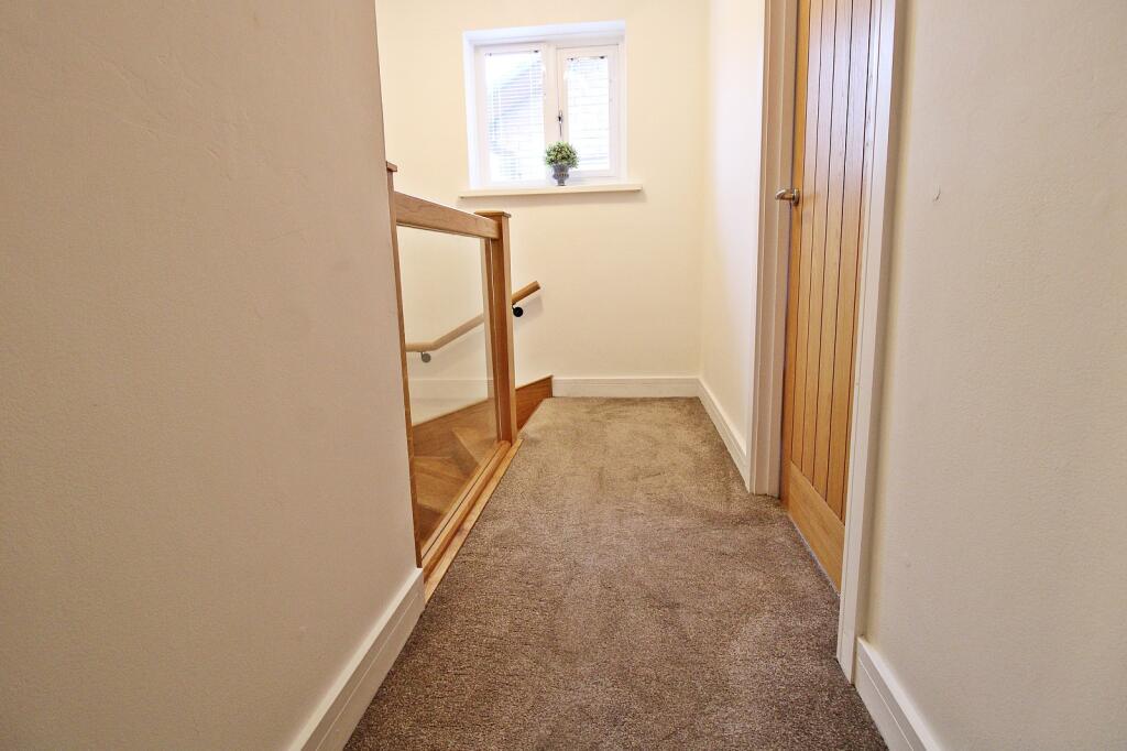 Additional property image - Tylcha Ganol, Tonyrefail, Porth, Rhondda Cynon Taff. CF39 8BY