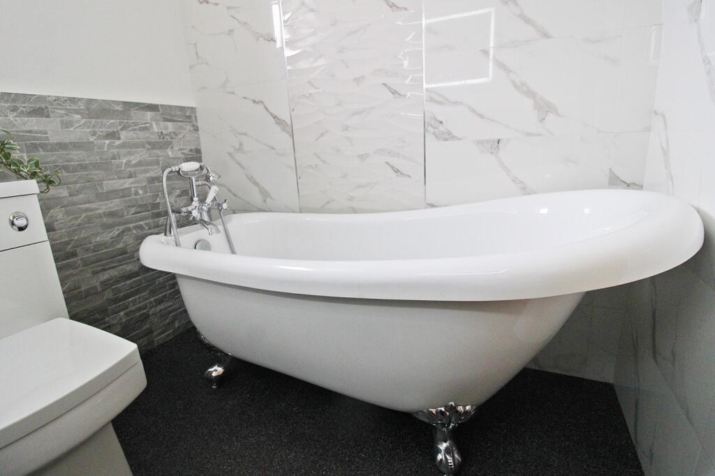 Additional property image - Tylcha Ganol, Tonyrefail, Porth, Rhondda Cynon Taff. CF39 8BY