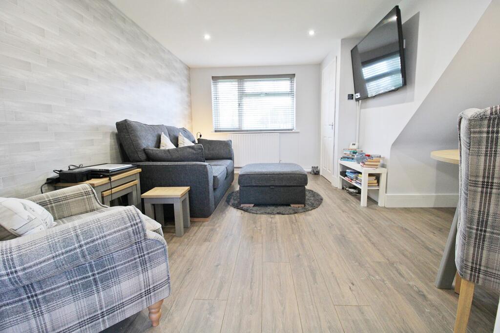 Additional property image - The Hollies, Brynsadler, Pontyclun, Rhondda Cynon Taff. CF72 9BB