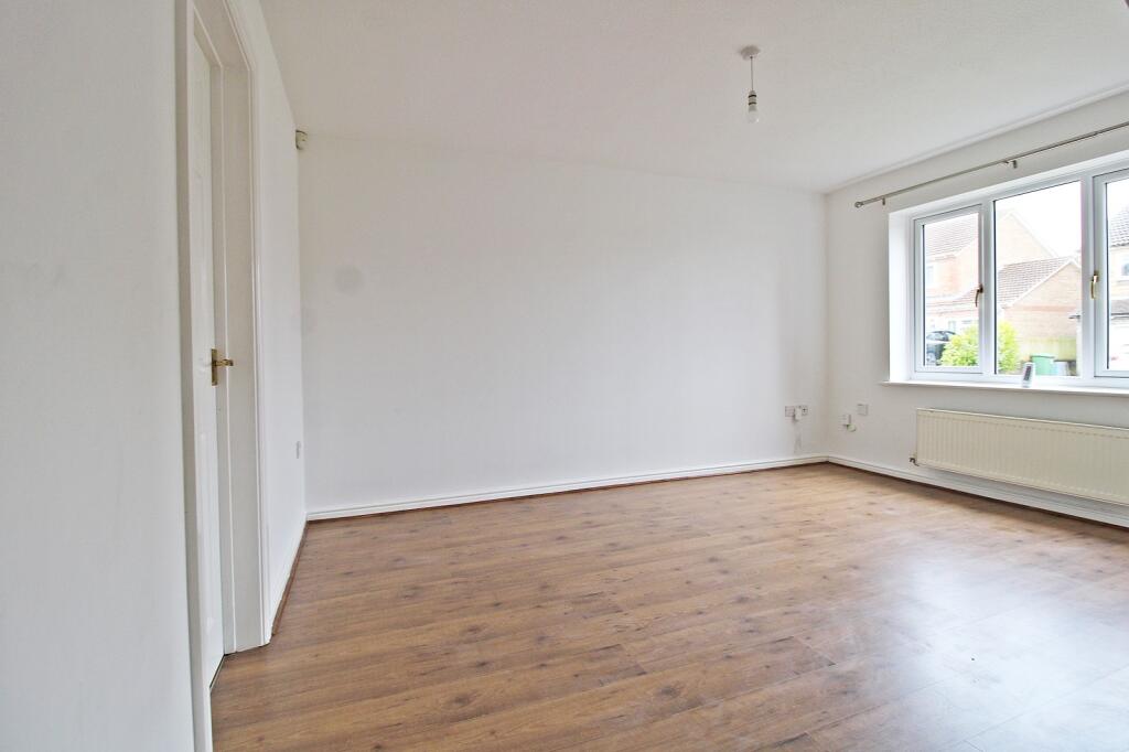 Additional property image - Clos Gwernen, Llanharry, Pontyclun, Rhondda Cynon Taff. CF72 9GH