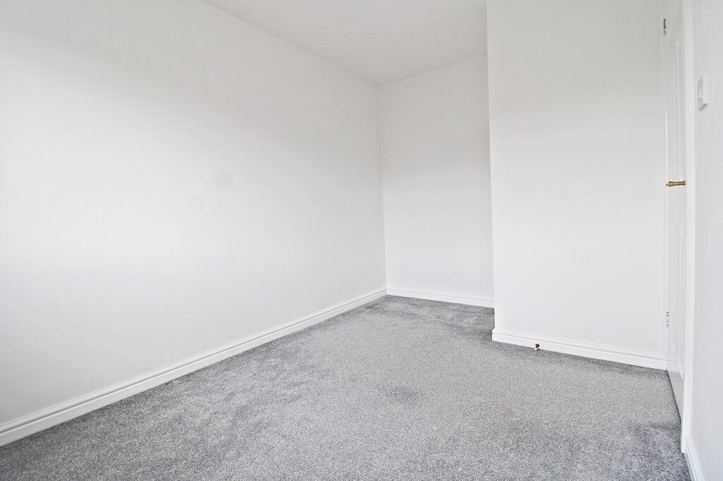 Additional property image - Clos Gwernen, Llanharry, Pontyclun, Rhondda Cynon Taff. CF72 9GH
