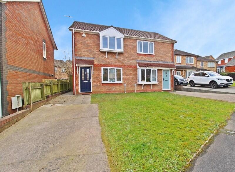 Additional property image - Clos Gwernen, Llanharry, Pontyclun, Rhondda Cynon Taff. CF72 9GH