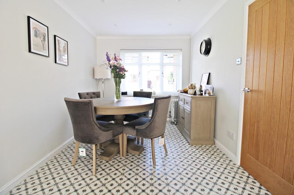 Additional property image - Bryn Creigiau, Groesfaen, Pontyclun, Rhondda Cynon Taff. CF72 8RT