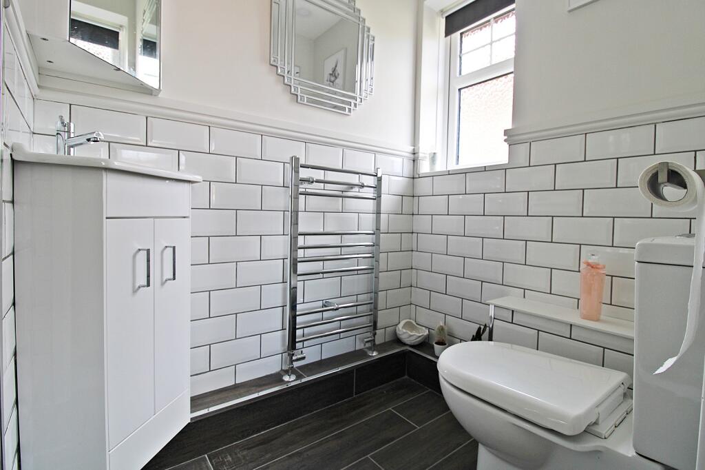 Additional property image - Bryn Creigiau, Groesfaen, Pontyclun, Rhondda Cynon Taff. CF72 8RT