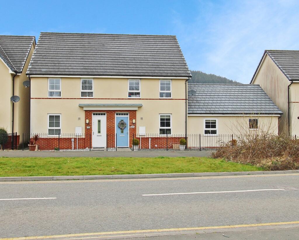Main image of property: Rhodfa Bryn Rhydd, Talbot Green, Pontyclun. CF72 9FD