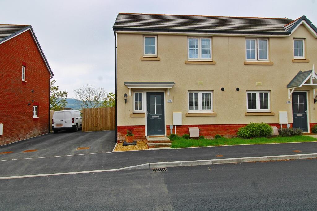 Main image of property: Comin Y Coed , Tonyrefail. CF39 8GB