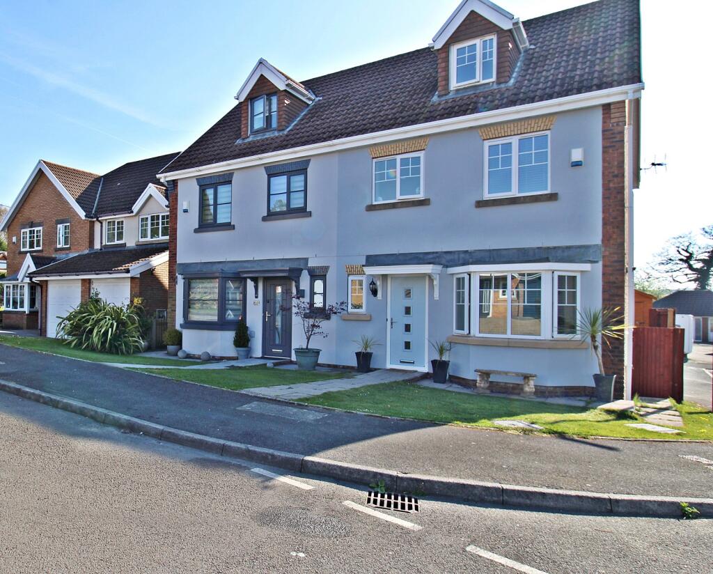 Main image of property: Dan Y Fron, Tonyrefail, Porth, Rhondda, Cynon, Taff. CF39 8AZ