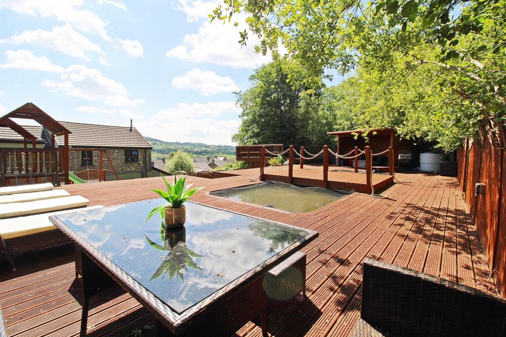 Main image of property: Dehewydd Lane, Llantwit Fardre, Pontypridd, Rhondda Cynon Taff. CF38 2EN