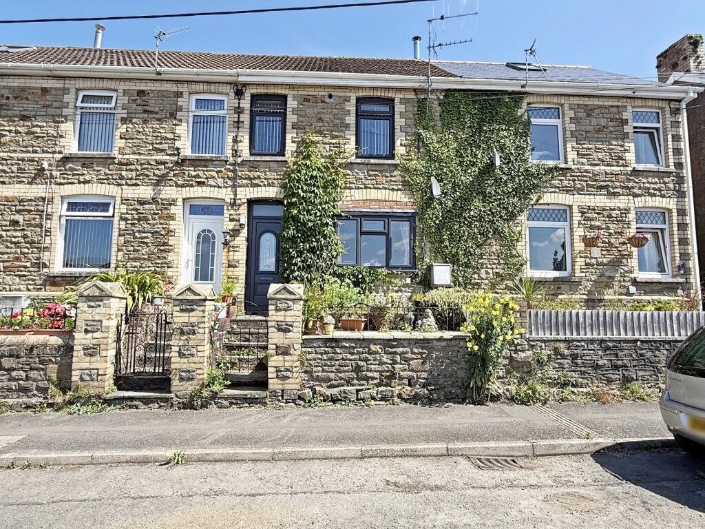 Main image of property: Chapel Road, Llanharan, Pontyclun, Rhondda Cynon Taff. CF72 9QB