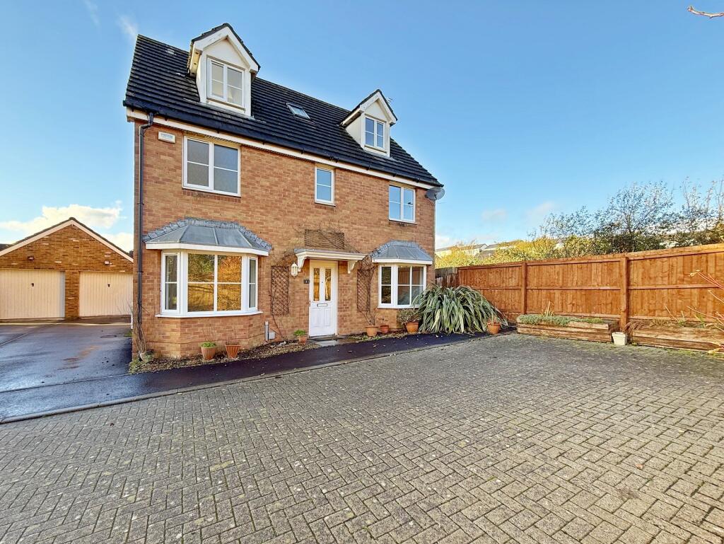 Main image of property: Nant Y Dwrgi, Llanharan, Pontyclun, Rhondda Cynon Taff. CF72 9GR