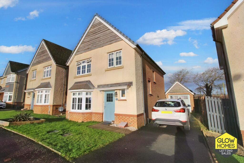 3 bedroom detached house for sale in Abbey View, Kilwinning, KA13