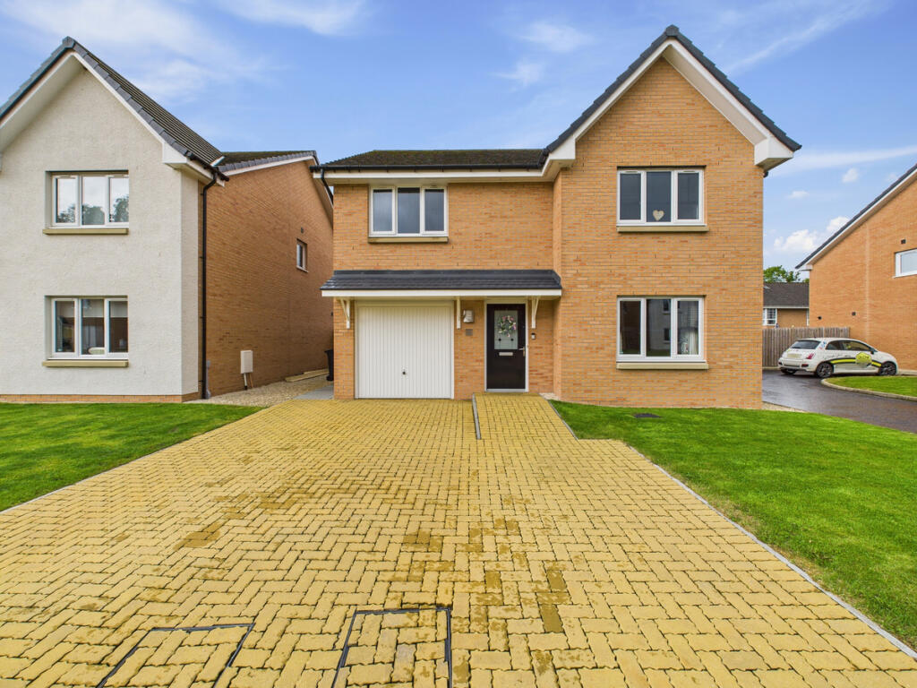 Main image of property: Kennedy Gardens, Kilwinning, KA13 7
