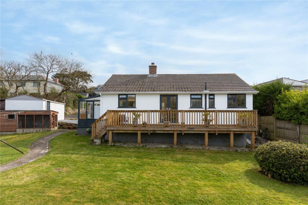 3 bedroom bungalow for sale in SunLee, Porthcurno, St Levan, Penzance