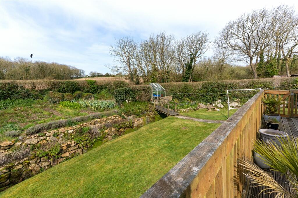 3 bedroom bungalow for sale in SunLee, Porthcurno, St Levan, Penzance