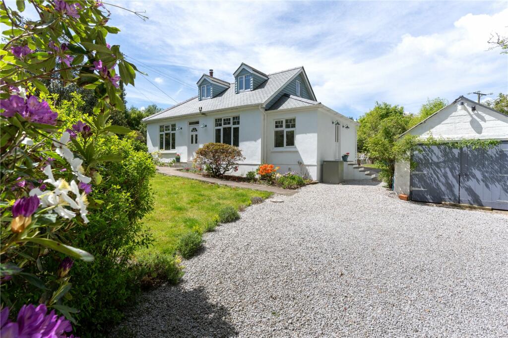 4 bedroom detached house near Penzance