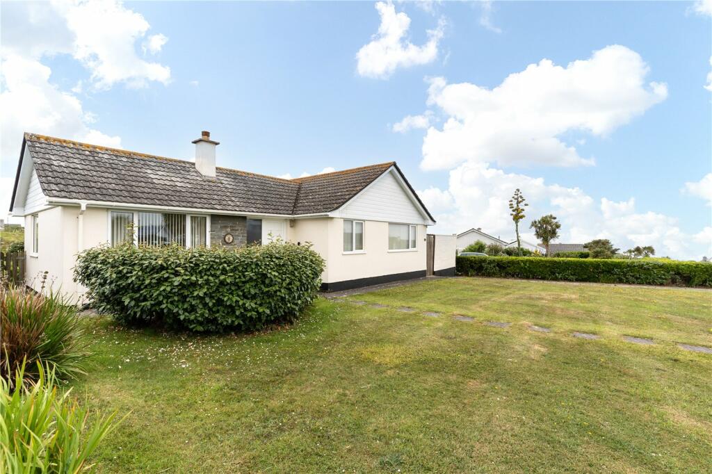 3 bedroom bungalow in Sennen, Penzance