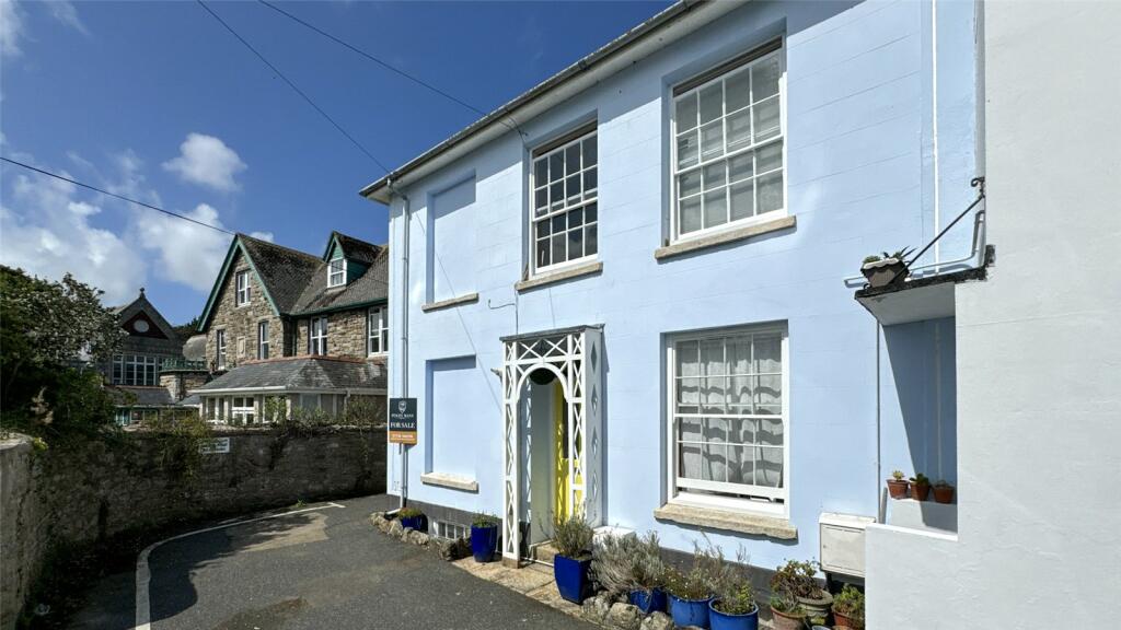 2 bedroom maisonette in Penzance