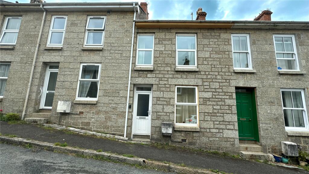 2 bedroom terraced house in Newlyn