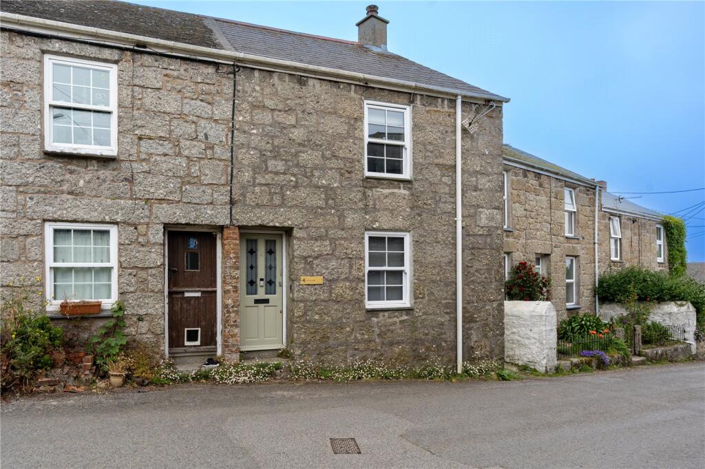 2 bedroom end of terrace house