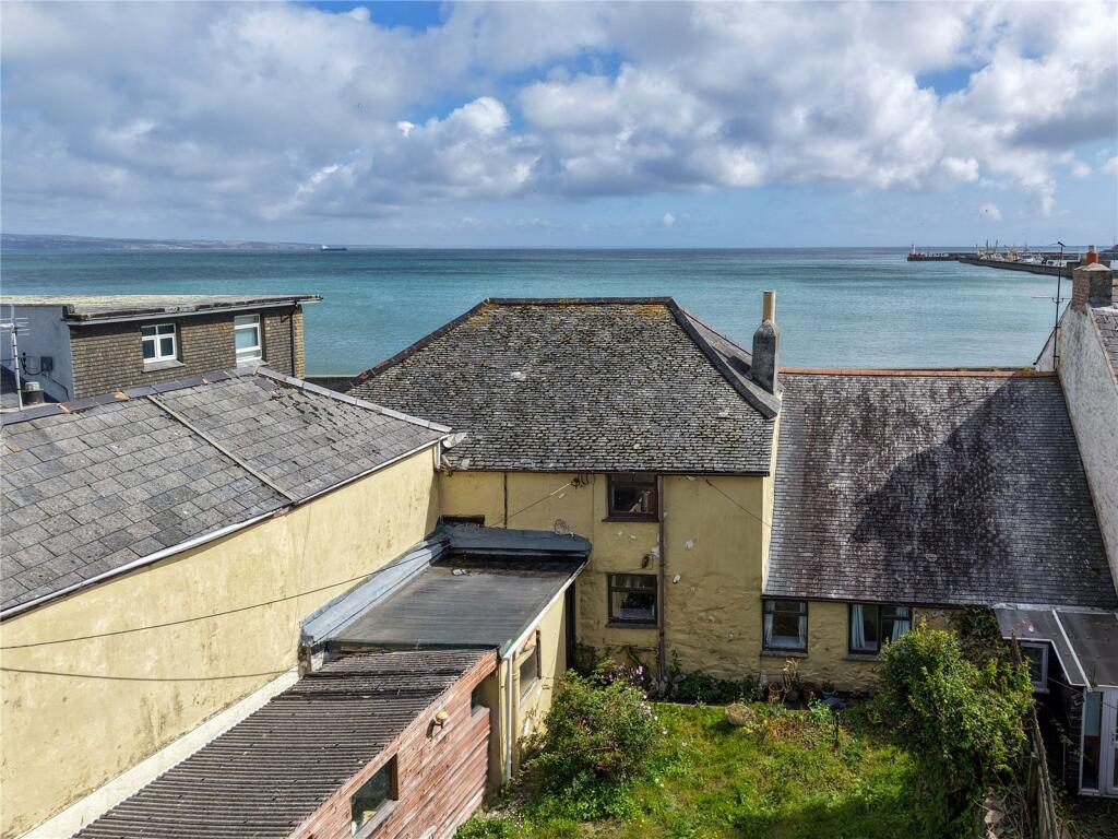 1 bedroom end of terrace house