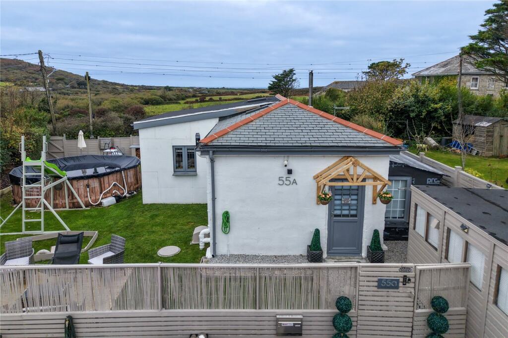 1 bedroom bungalow near St. Ives and Carbis Bay,