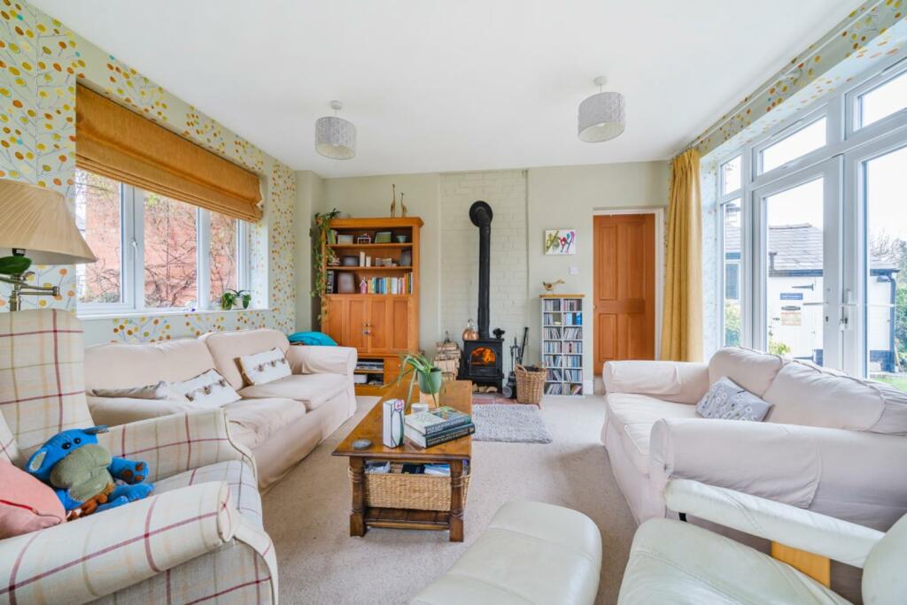 Additional property image - Feckenham Road, Headless Cross, Redditch