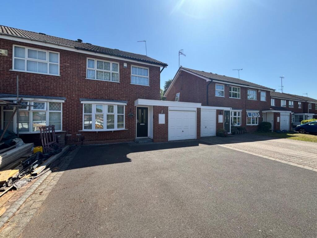 Main image of property: Flaxley Close, Redditch B98
