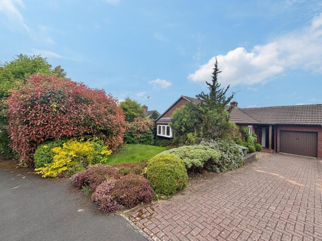 Main image of property: Underwood close, Callow Hill B97