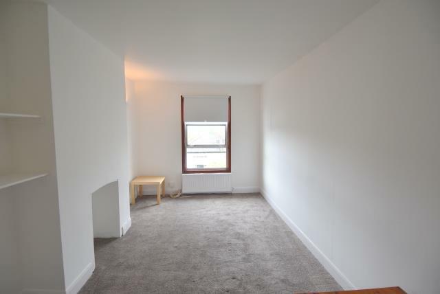 2 bedroom flat for rent in Park Road, Crouch End, London, N8