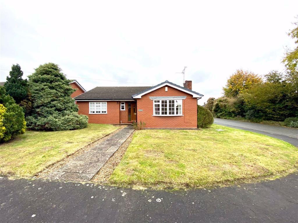 4 bedroom detached bungalow for sale in Greenside, Mold, Flintshire, CH7