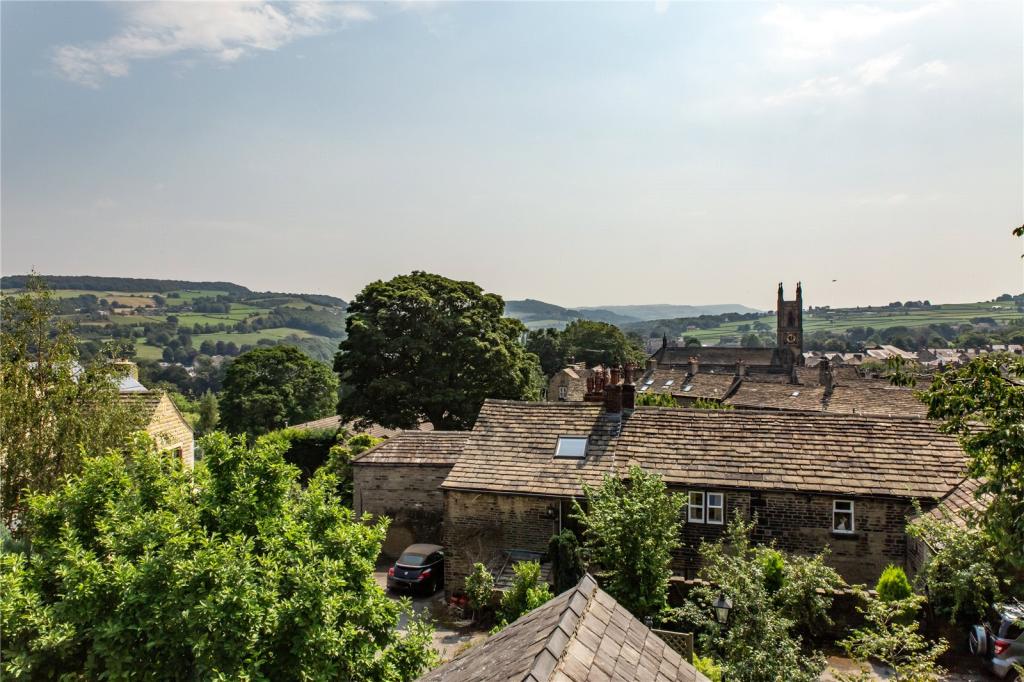 6 bedroom detached house for sale in Church Street, Honley, Holmfirth